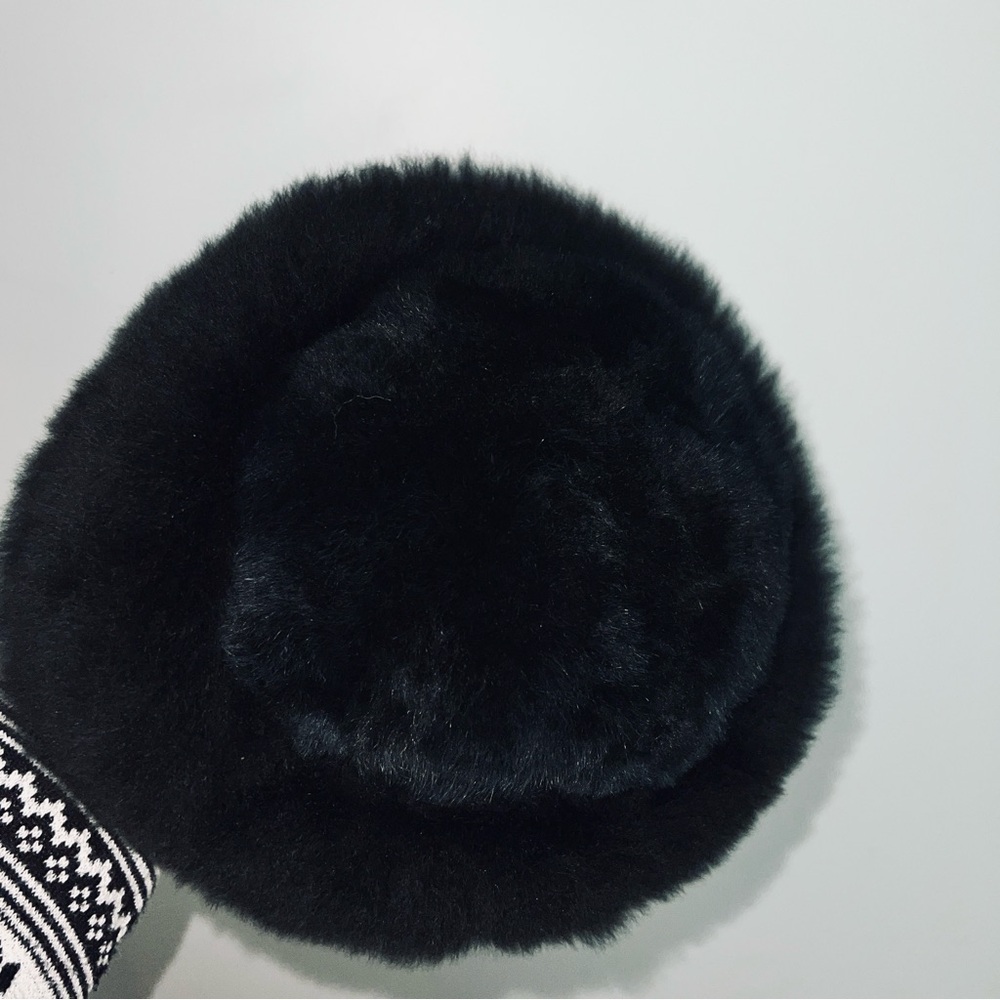 Peruvian Connection Genuine 100% Alpaca Fur Black Hat - One Size - Picture 3 of 9